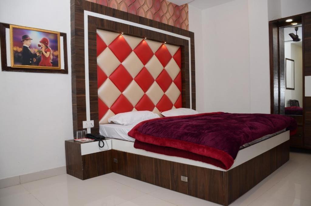 Hotel Robin Inn Amritsar Ngoại thất bức ảnh