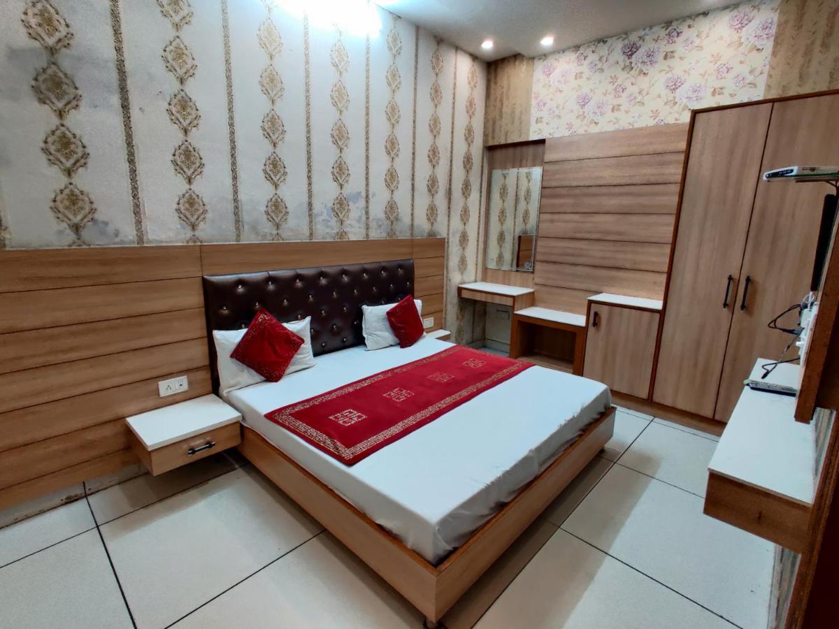 Hotel Robin Inn Amritsar Ngoại thất bức ảnh